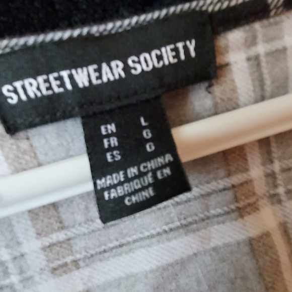 Urban Planet Crop Top Long Sleeve - Picture 2 of 2